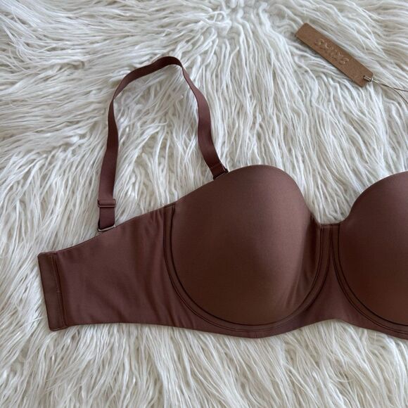 Skims Fits Everybody Strapless Bra Jasper Size 32DDD - Picture 2 of 8